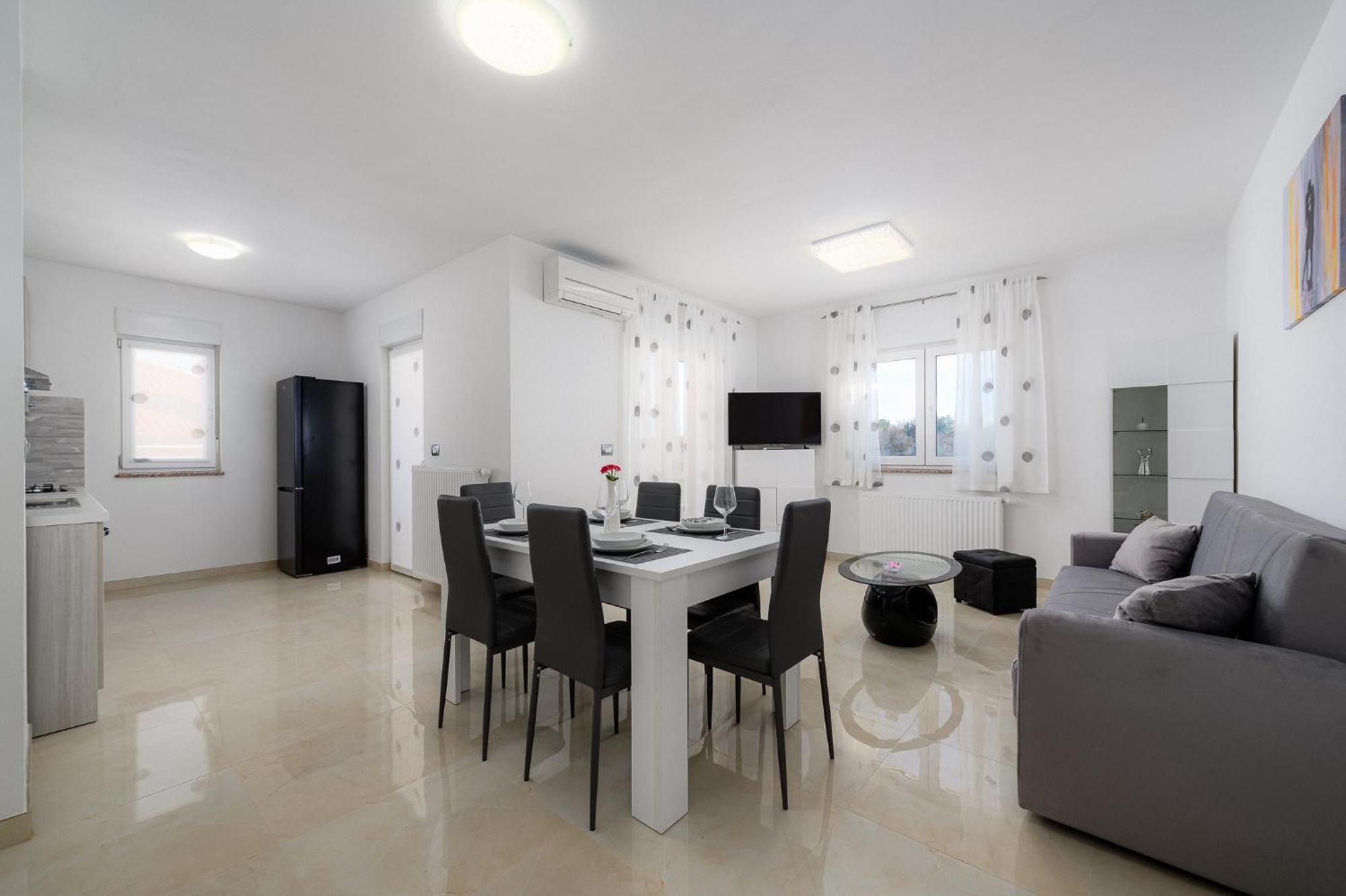 Stancija Amorozo 5 - Apartment N. 7 포레치 외부 사진