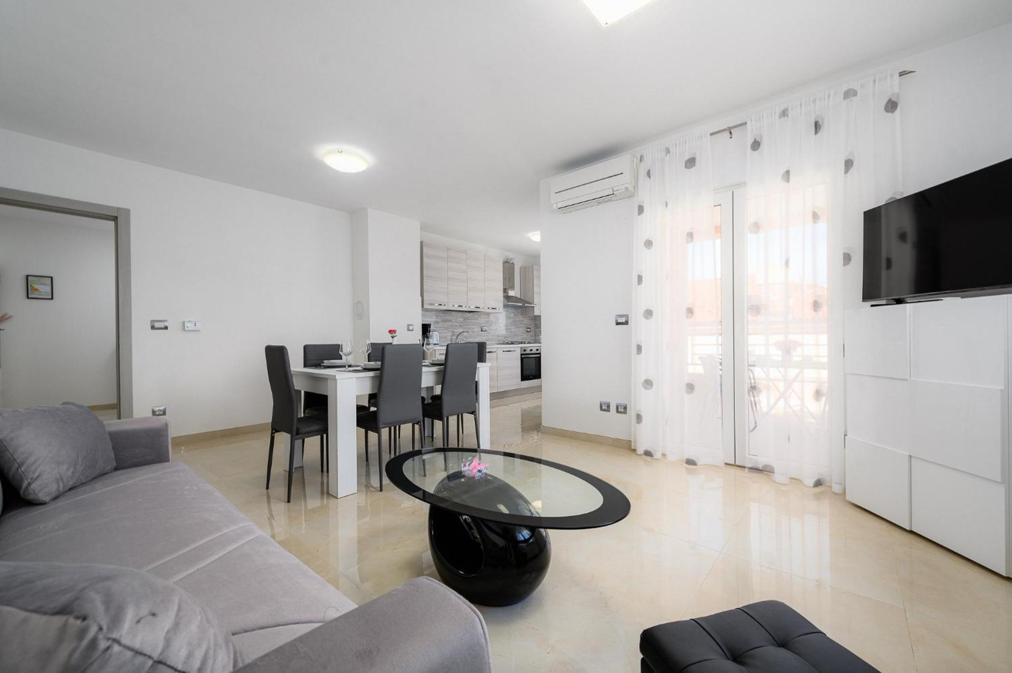 Stancija Amorozo 5 - Apartment N. 7 포레치 외부 사진